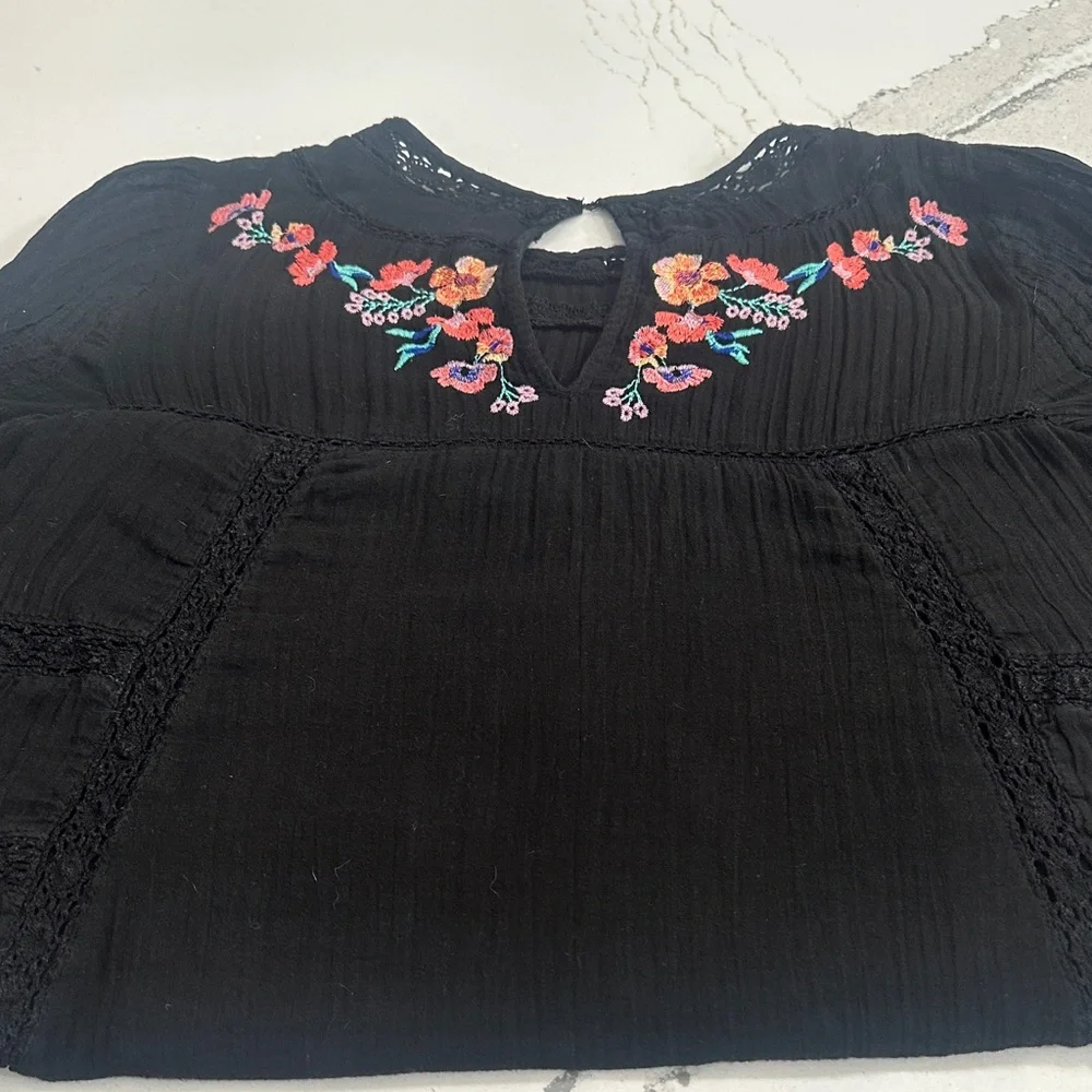 Perfectly Victorian Dress in Black
FREE PEOPLE - Picture 6 of 7